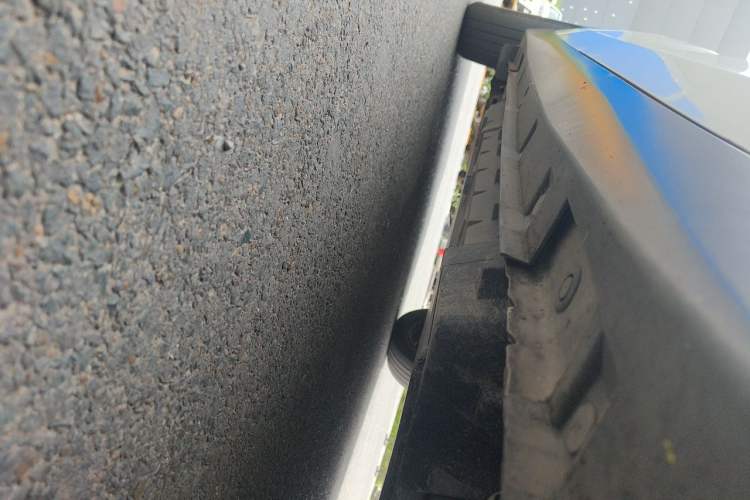 Used Venucia D60EV 2020 Standard Range Smart Drive Edition Chassis Front Right