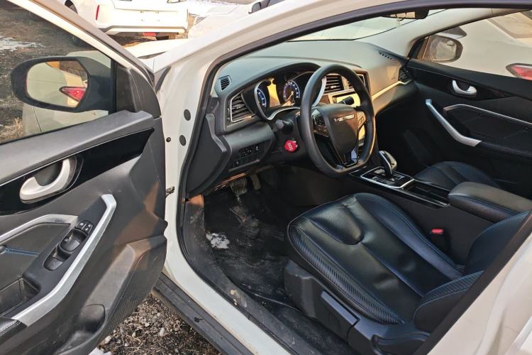 Used Venucia D60EV 2020 Standard Range T3 Driver Seat