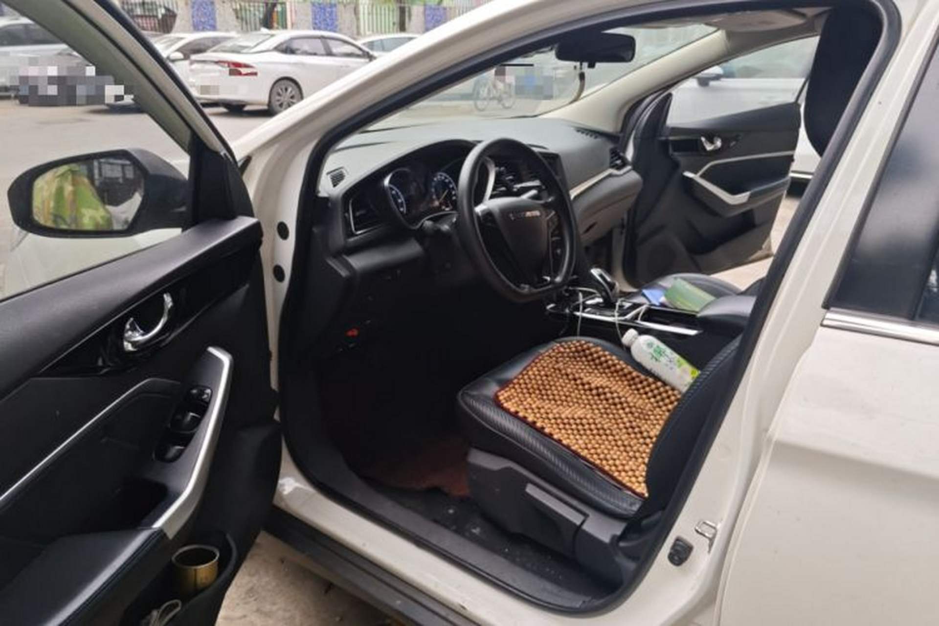 Used Venucia D60EV 2020 Standard Range Smart Drive Edition Driver Seat