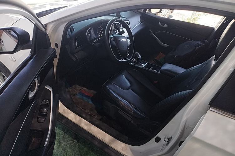 Used Venucia D60EV 2020 Standard Range Smart Drive Edition Driver Seat
