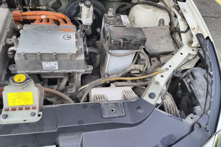 Used Venucia D60EV 2020 Standard Range Smart Drive Edition Engine Bay Left