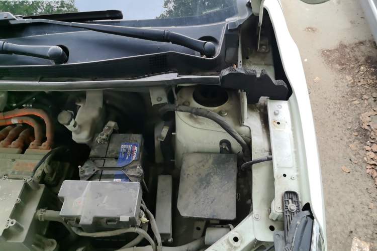 Used Venucia D60EV 2020 Standard Range Smart Drive Edition Engine Bay Left