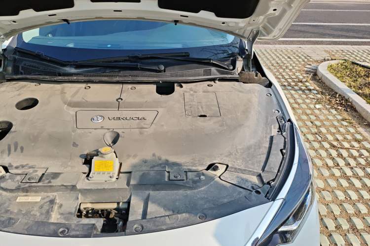 Used Venucia D60EV 2020 Standard Range Smart Drive Edition Engine Bay Left