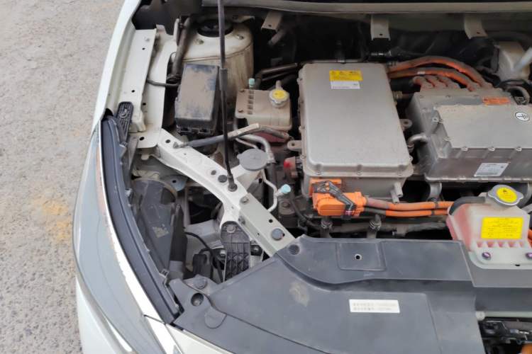 Used Venucia D60EV 2020 Standard Range Smart Drive Edition Engine Bay Right