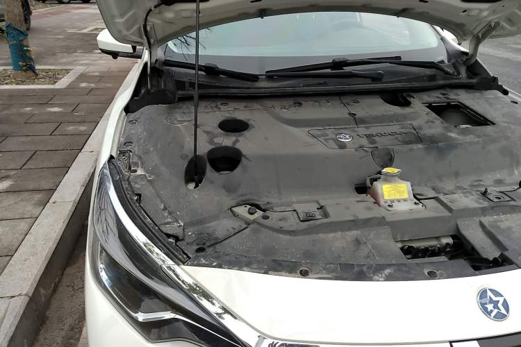 Used Venucia D60EV 2020 Standard Range Smart Drive Edition Engine Bay Right