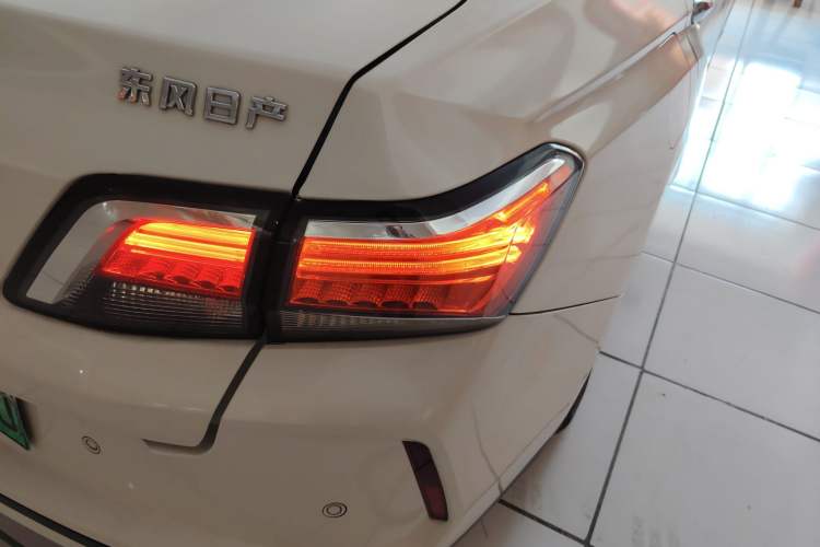 Used Venucia D60EV 2020 Standard Range Smart Drive Version – Ride-Hailing Large-Screen Edition Exterior 3
