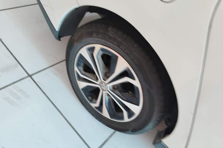 Used Venucia D60EV 2020 Standard Range Smart Drive Version – Ride-Hailing Large-Screen Edition Exterior 5