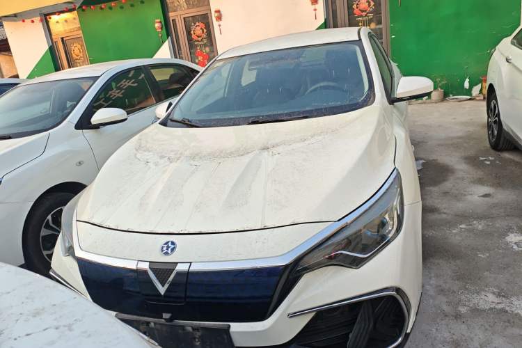 Used Venucia D60EV 2020 Standard Range T3 Front