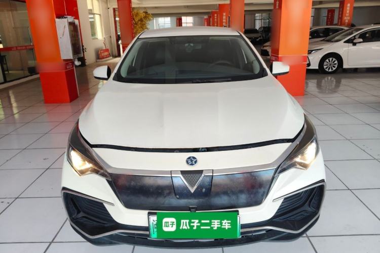 Used Venucia D60EV 2020 Standard Range Smart Drive Version – Ride-Hailing Large-Screen Edition Front