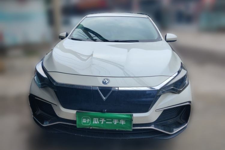 Used Venucia D60EV 2020 Standard Range Smart Drive Edition Front