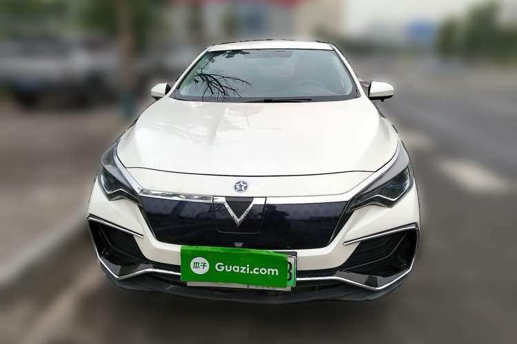 Used Venucia D60EV 2020 Standard Range Smart Drive Edition Front