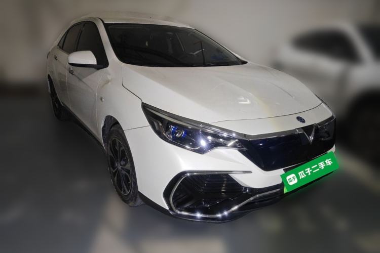 Used Venucia D60EV 2020 Standard Range Comfort Edition Front Right 45 Deg
