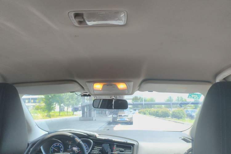Used Venucia D60EV 2020 Standard Range T3 Headliner