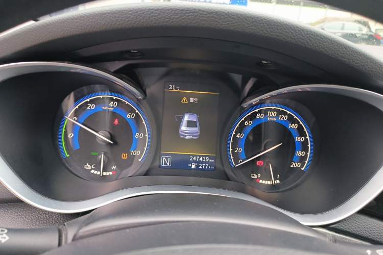 Used Venucia D60EV 2020 Standard Range T3 Instrument Cluster