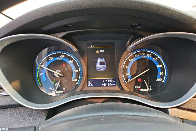Used Venucia D60EV 2020 Standard Range T3 Instrument Cluster