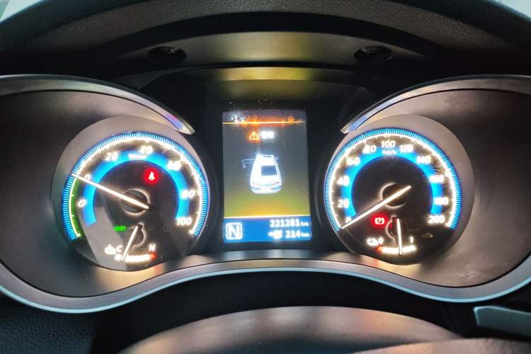 Used Venucia D60EV 2020 Standard Range T3 Instrument Cluster