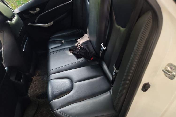 Used Venucia D60EV 2020 Standard Range Smart Drive Edition Left Rear Seat