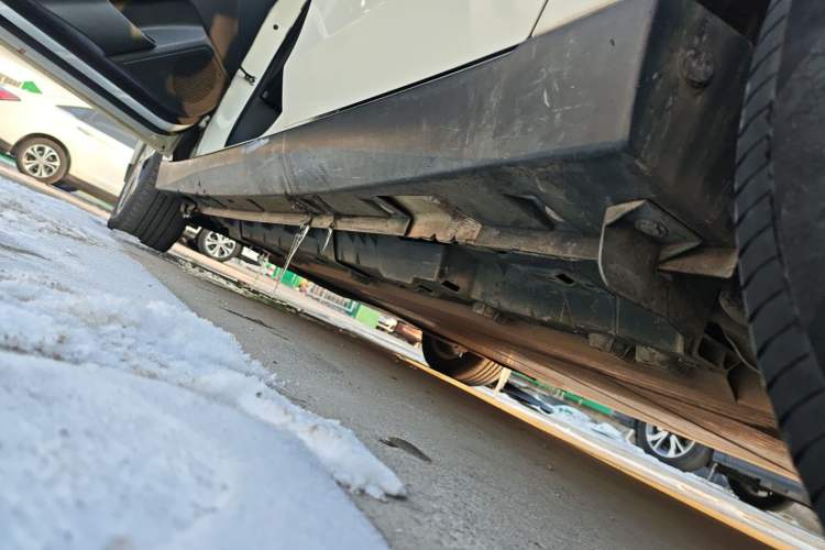 Used Venucia D60EV 2020 Standard Range T3 Left Side Sill