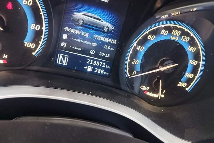Used Venucia D60EV  Odometer Close Up