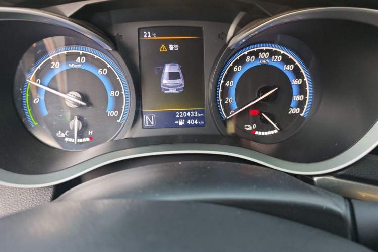 Used Venucia D60EV 2020 Standard Range T3 Odometer Close Up