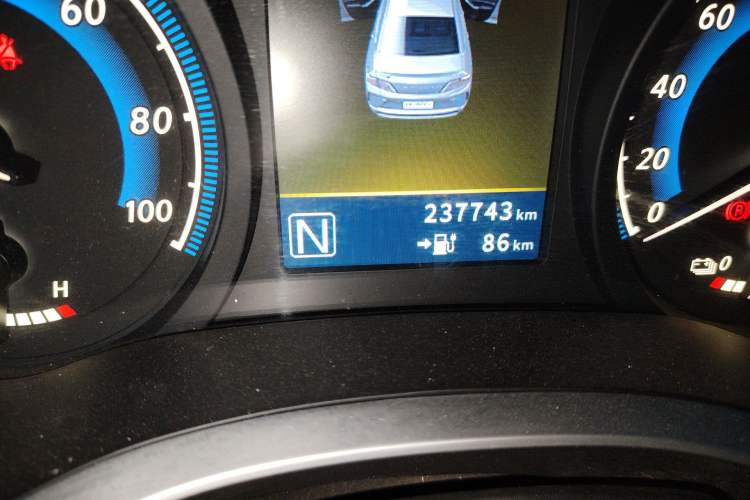 Used Venucia D60EV 2020 Standard Range Comfort Edition Odometer Close Up