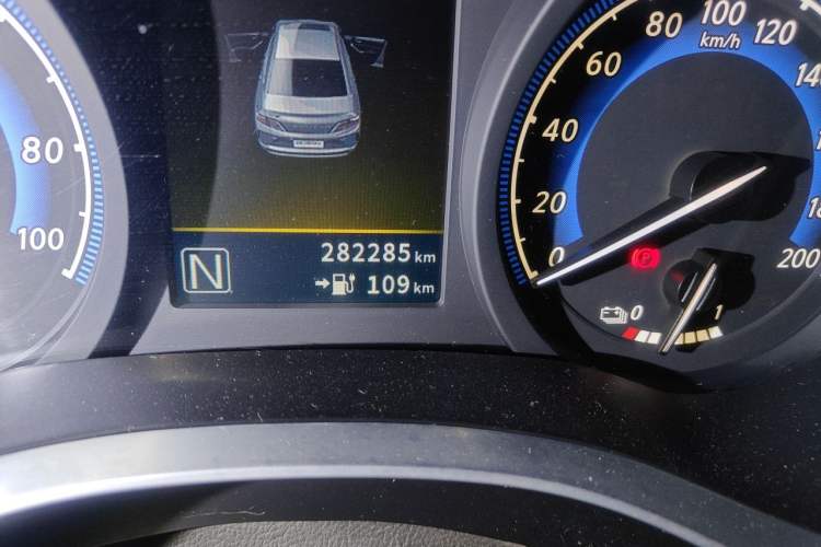 Used Venucia D60EV 2020 Standard Range Comfort Edition Odometer Close Up