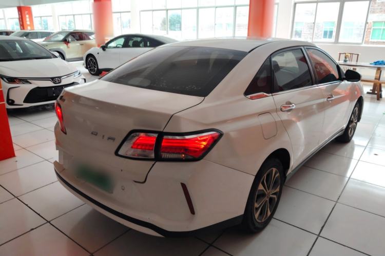 Used Venucia D60EV 2020 Standard Range Smart Drive Version – Ride-Hailing Large-Screen Edition Rear Right 45 Deg