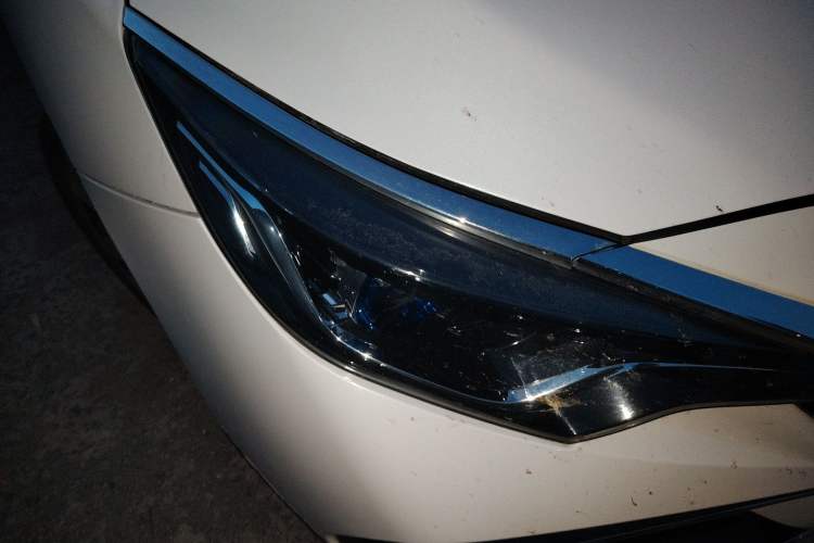 Used Venucia D60EV 2020 Standard Range Comfort Edition Right Front Headlight