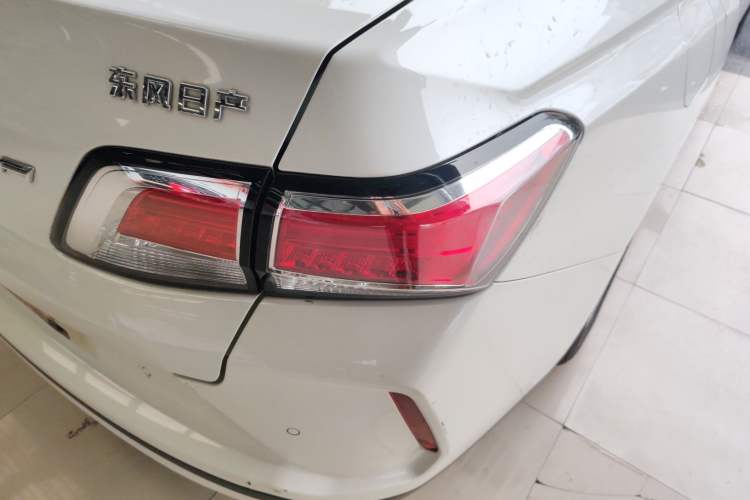 Used Venucia D60EV 2020 Standard Range Smart Drive Edition Right Rear Taillight