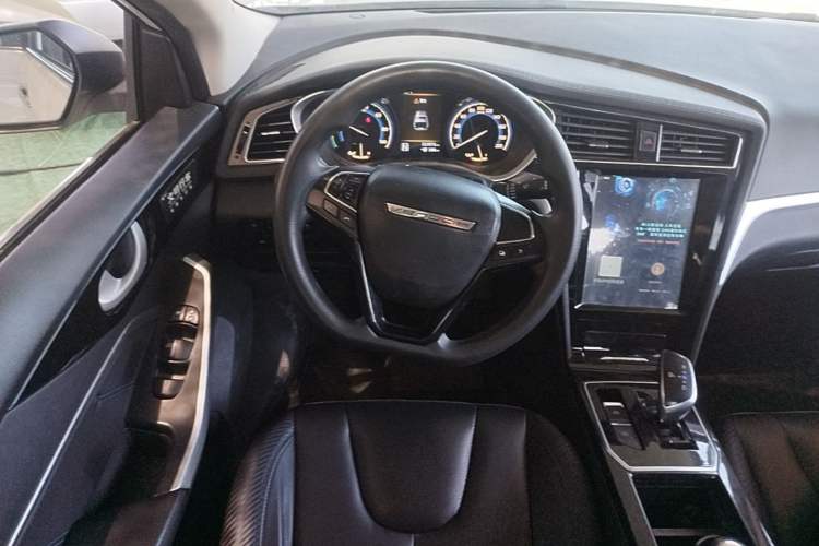 Used Venucia D60EV  Steering Wheel