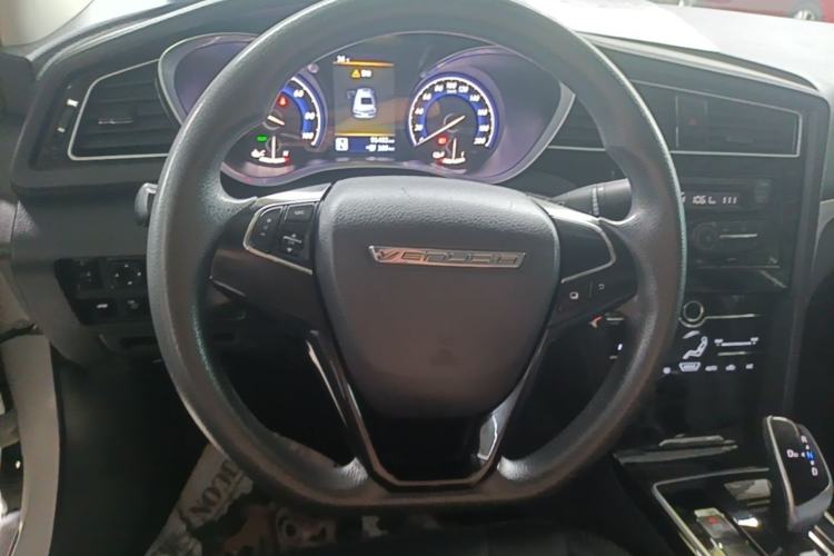 Used Venucia D60EV 2020 Standard Range Smart Drive Edition Steering Wheel