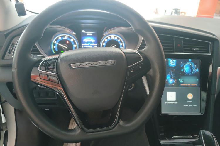 Used Venucia D60EV 2020 Standard Range Smart Drive Version – Ride-Hailing Large-Screen Edition Steering Wheel