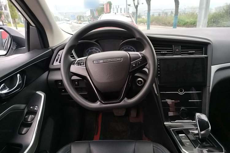 Used Venucia D60EV 2020 Standard Range Smart Drive Edition Steering Wheel