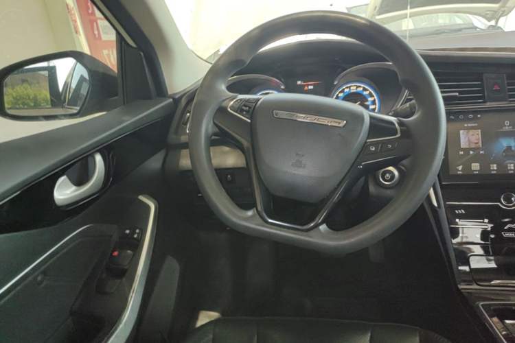 Used Venucia D60EV 2020 Standard Range Smart Drive Edition Steering Wheel