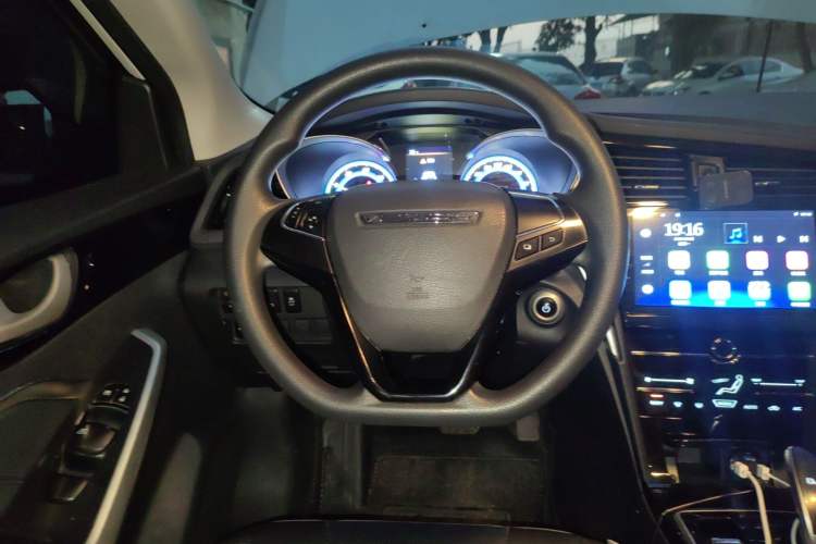 Used Venucia D60EV 2020 Standard Range Smart Drive Edition Steering Wheel
