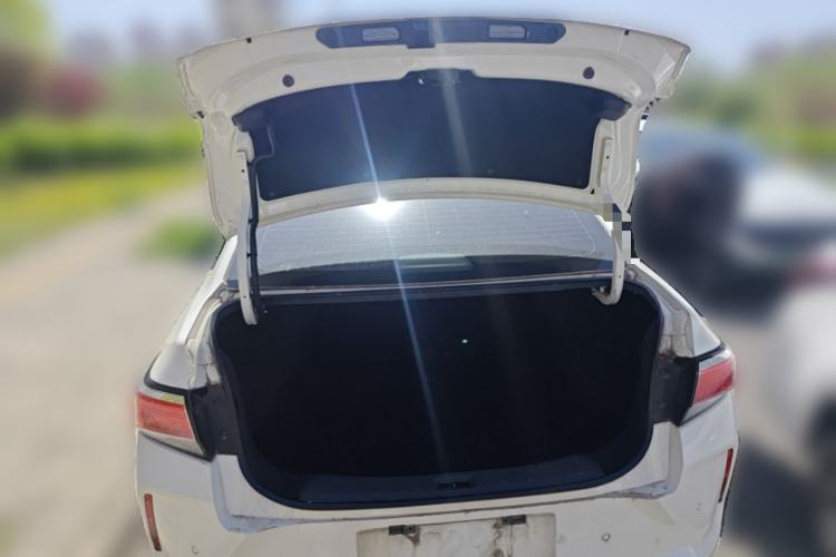 Used Venucia D60EV 2020 Standard Range T3 Trunk