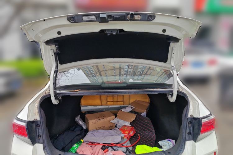 Used Venucia D60EV 2020 Standard Range Smart Drive Edition Trunk