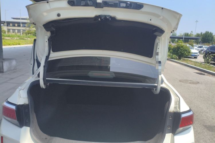 Used Venucia D60EV 2020 Standard Range T3 Trunk