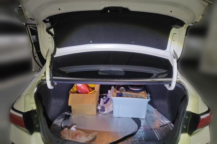 Used Venucia D60EV 2020 Standard Range Comfort Edition Trunk
