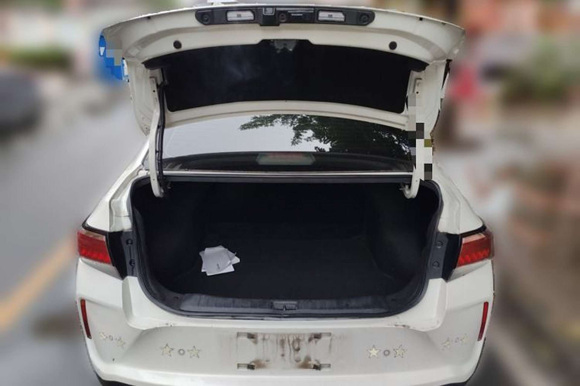Used Venucia D60EV 2020 Standard Range Smart Drive Edition Trunk