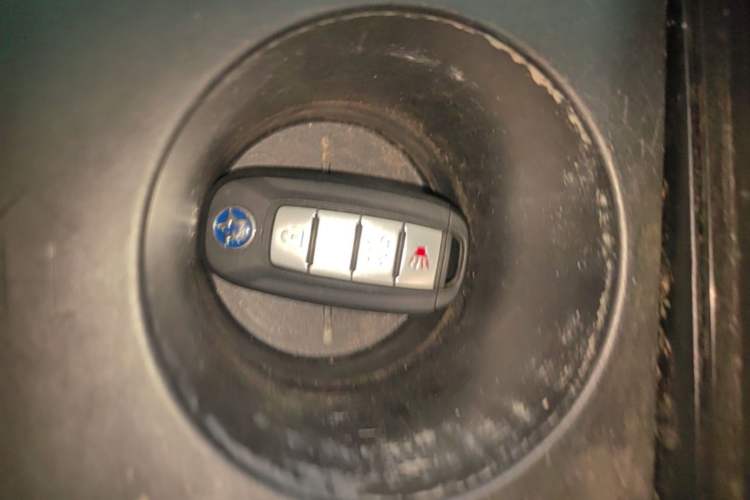 Used Venucia D60EV 2020 Standard Range Smart Drive Edition Vehicle Key