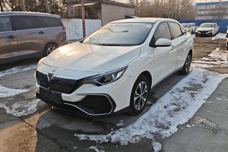 Used Venucia D60EV 2020 Standard Range T3 Guazi used car, China used car export, Used car for sale, Used Venucia cars, Cheapest cars for sale, Electric vehicle, New energy car