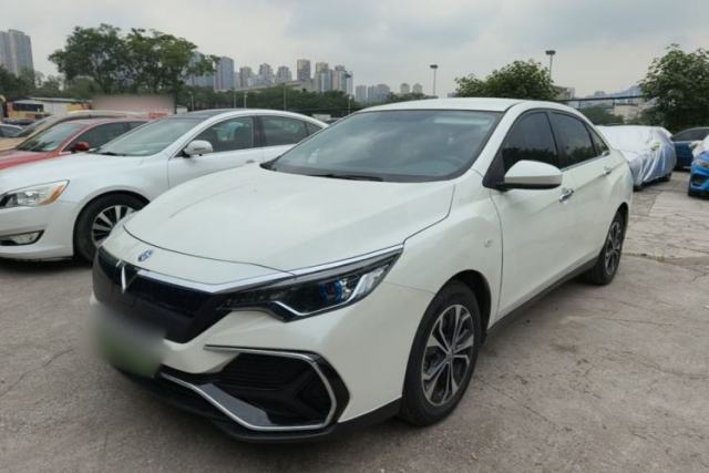 Used Venucia D60EV 2022 Standard Range Comfort Edition