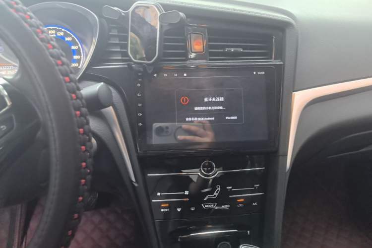 Used Venucia D60EV 2022 Standard Range Smart Drive Version Audio And AC Panel