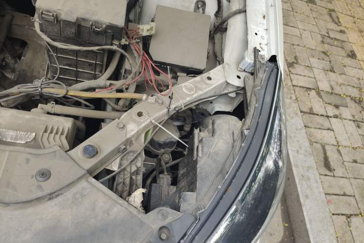Used Venucia D60EV 2022 Battery-Swap Version Engine Bay Left
