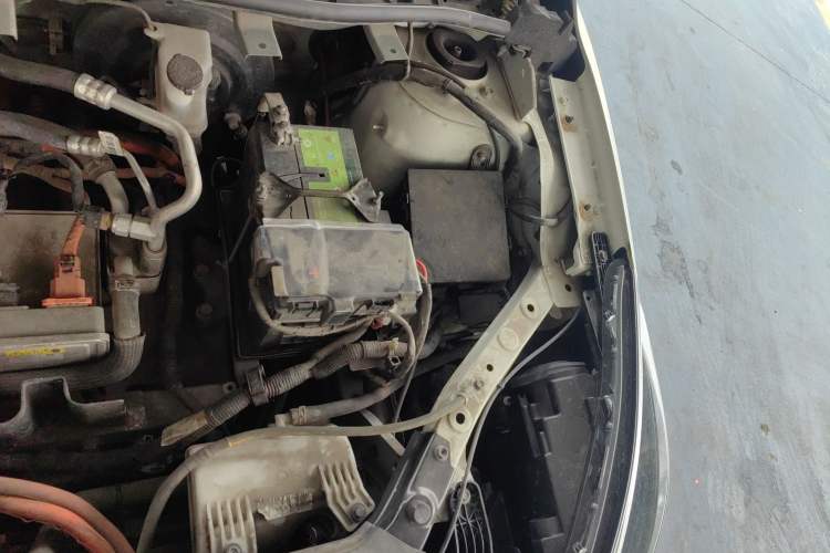 Used Venucia D60EV 2022 Standard Range Smart Drive Version Engine Bay Left
