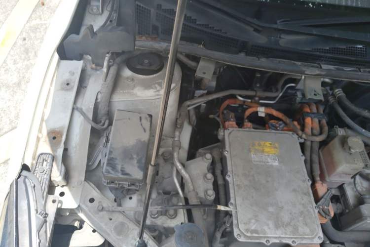 Used Venucia D60EV 2022 Standard Range Smart Drive Version Engine Bay Right