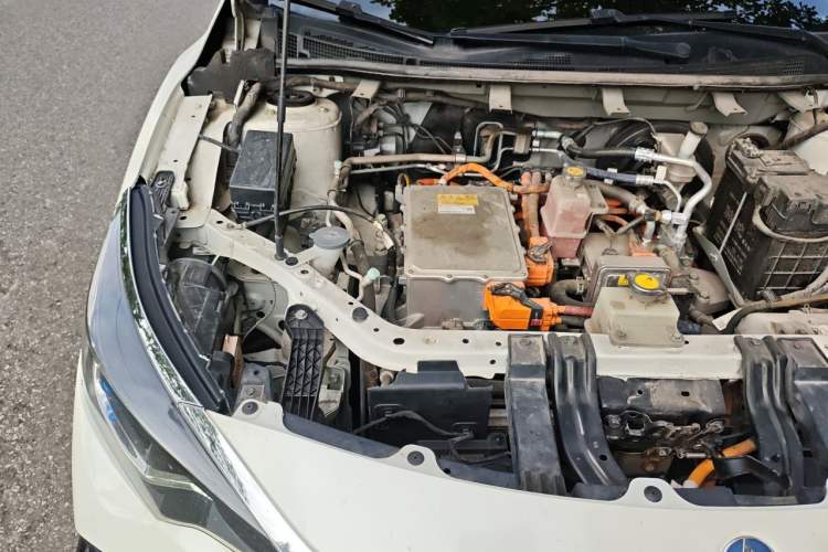 Used Venucia D60EV 2022 Standard Range Smart Drive Version Engine Bay Right