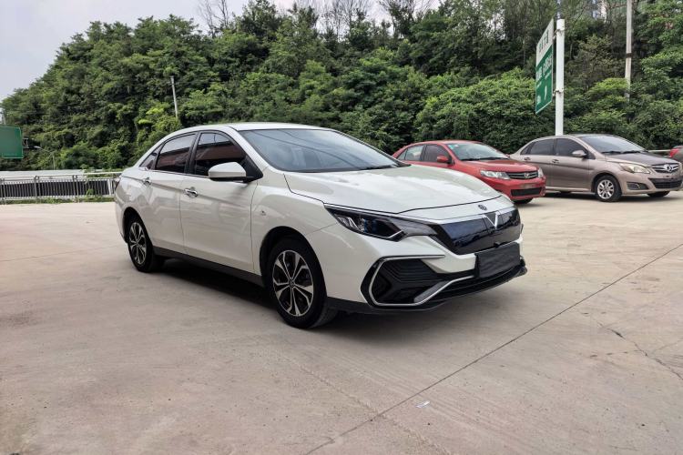 Used Venucia D60EV 2022 Standard Range Smart Drive Version Exterior 2