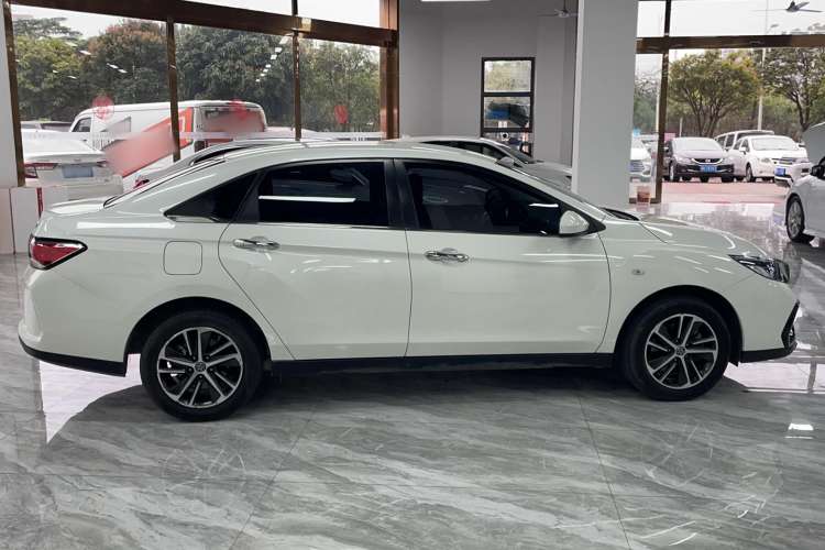 Used Venucia D60EV 2022 Standard Range Smart Drive Version Exterior 2